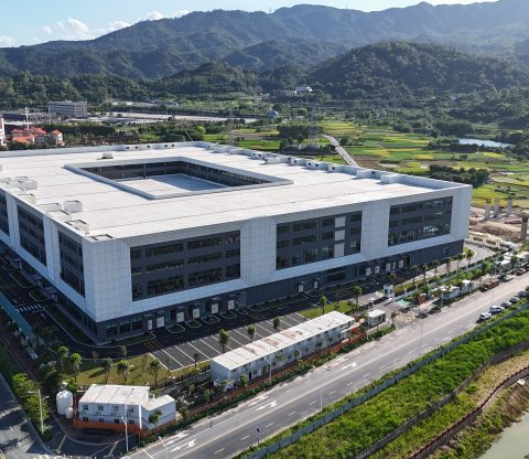 vacuum insulated glass manufacturers