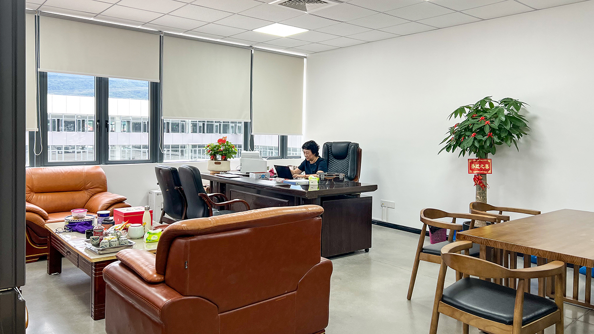 vacuum insulated glass manufacturers